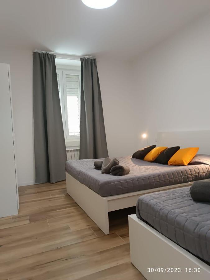 Casa Vacanze Mami Apartment Trieste Ngoại thất bức ảnh